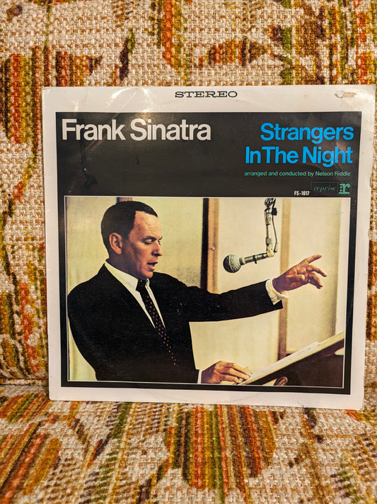 Strangers in the Night - Frank Sinatra