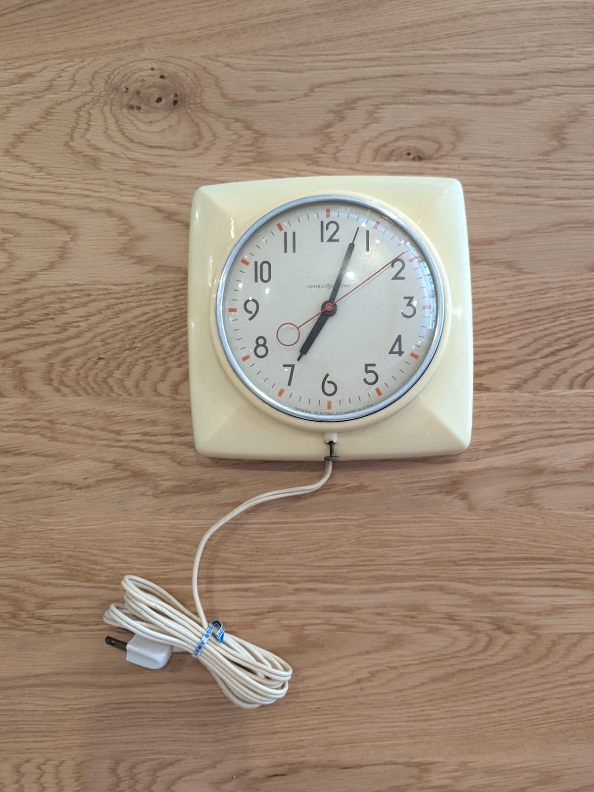 1940's GE Kitchen Clock