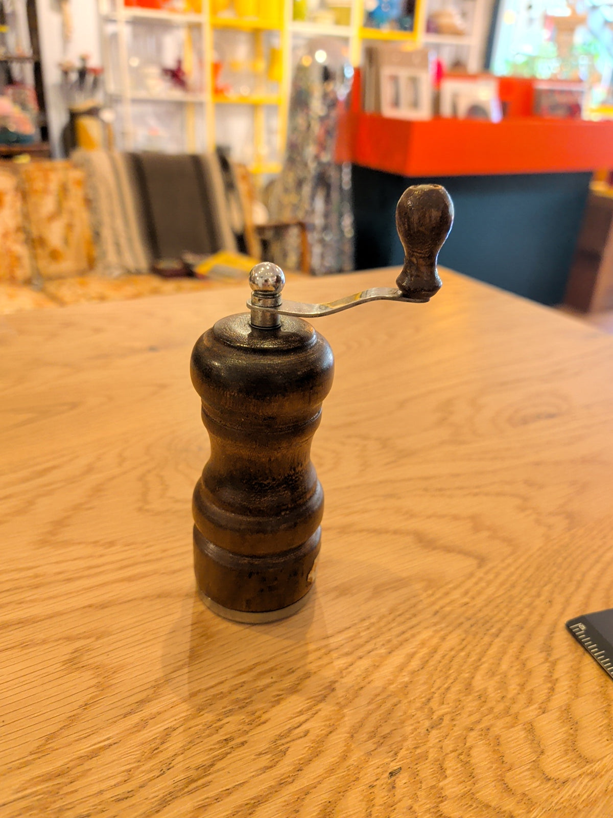Hand Crank Pepper Mill